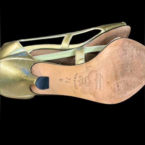 Butter Women’s Heels Italian Leather Gold Peep Toe/Cutout Pump Size-7.5 EUC - Picture 5 of 5